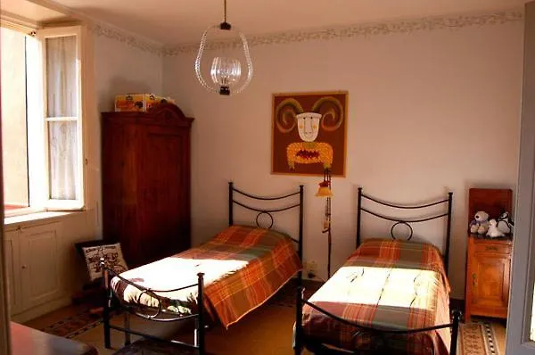 بيت ضيافة كالولزيوكورتي Villa Como Lake إيطاليا