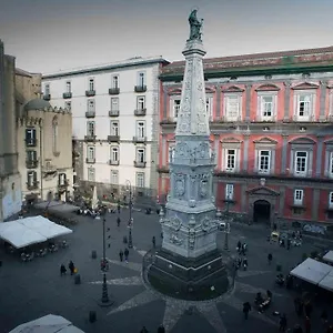 https://bb-la-galleria-naples.hotels-amalfi.com