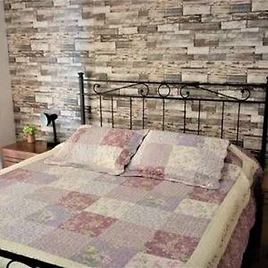 https://candys-room-bb.it-romehotels.com